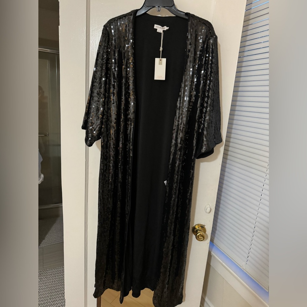 Good American black sequin duster coverup sexy size L/Xl could fit 2XL $169